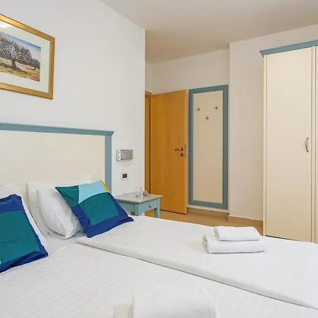 Superior Del Mar Apart Otel 4*