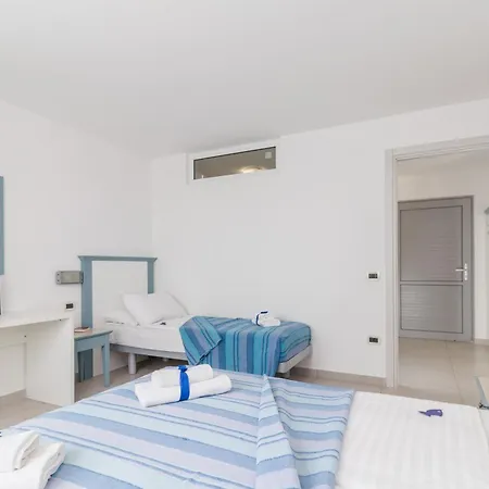 Superior Del Mar Apart Otel 4*